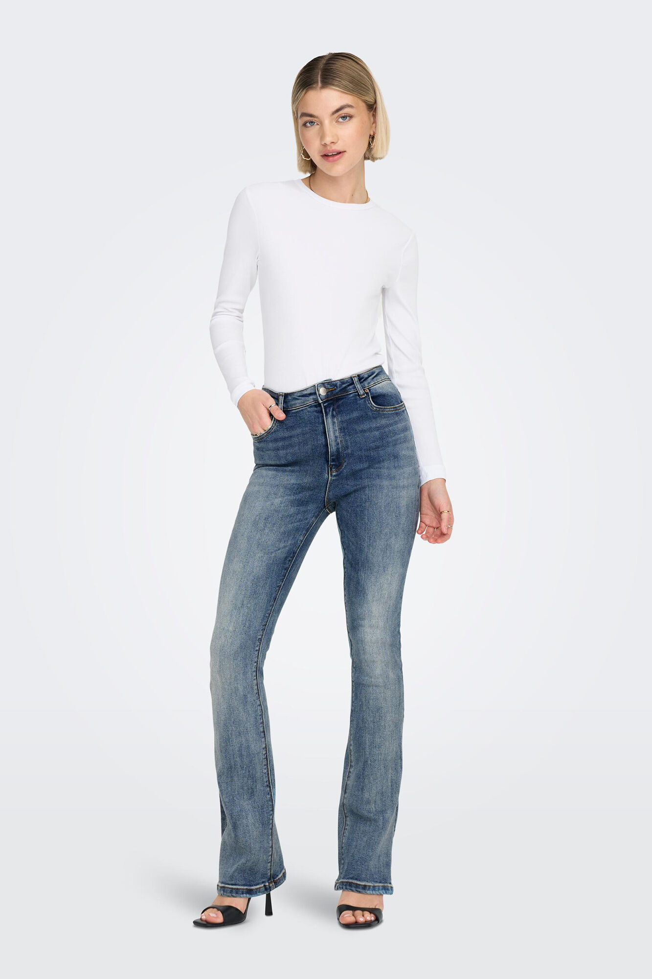 pantalon-flare-mujer-563ozu-1.jpg
