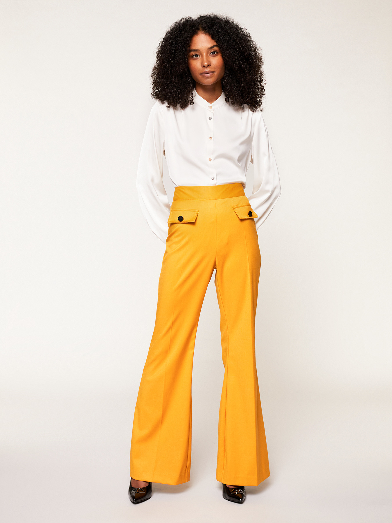 pantalones-flare-367orb-1.jpg