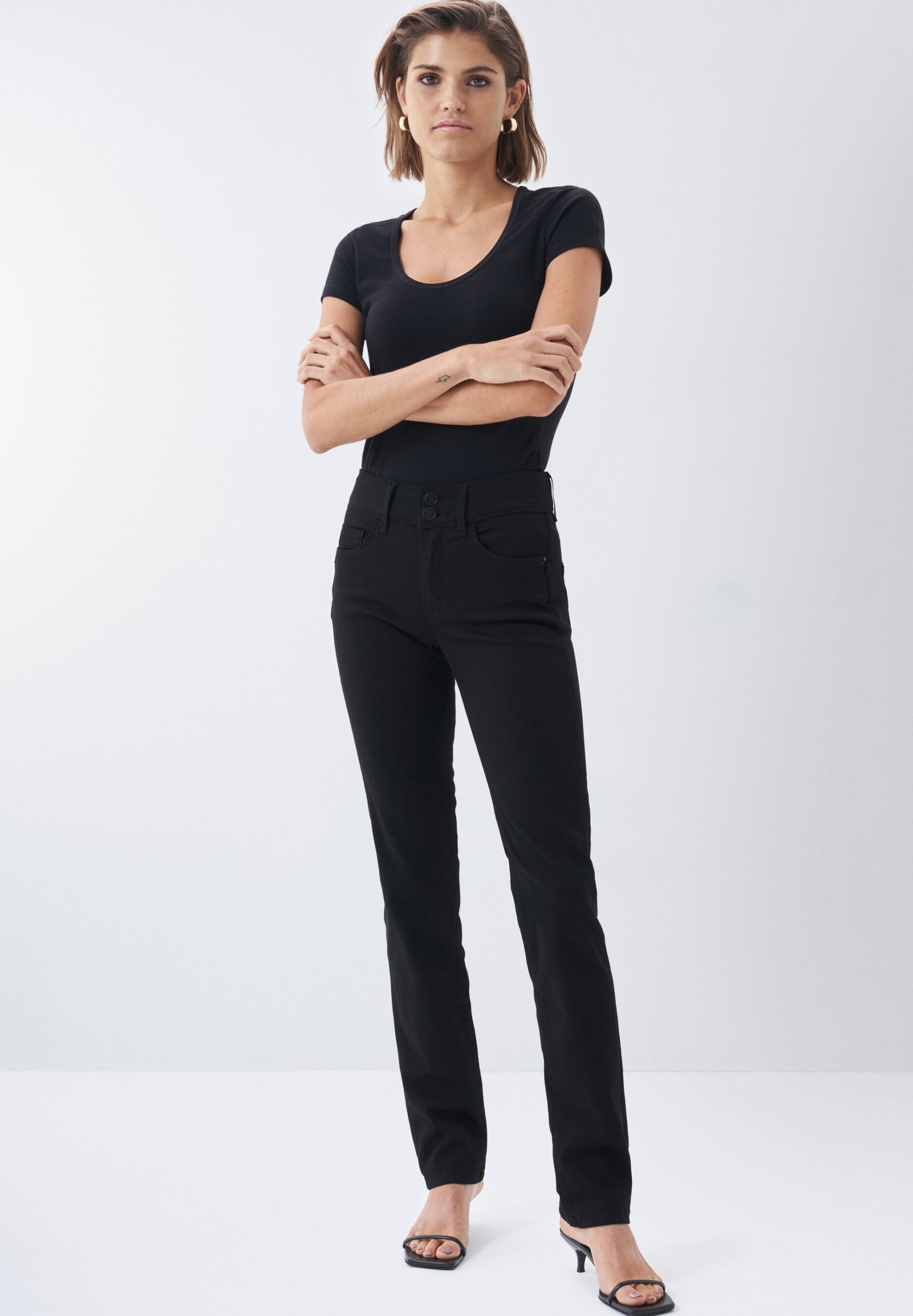 salsa-jeans-mujer-580xct-1.jpg