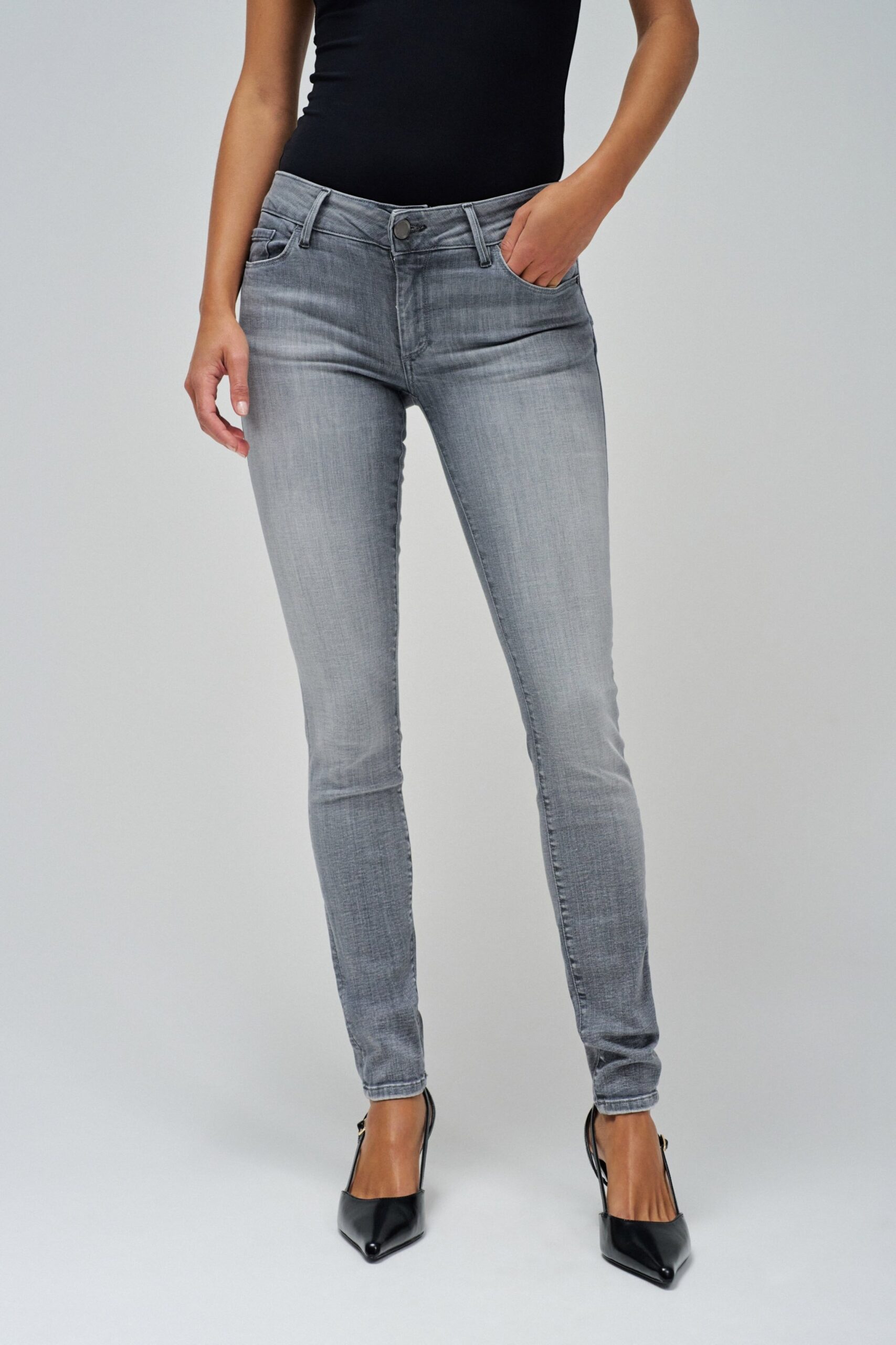 salsa-jeans-mujer-882syd-1.jpg
